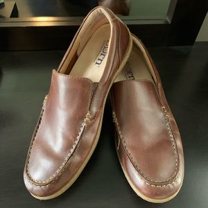 Børn | Men's Brown Loafers | Size 10M